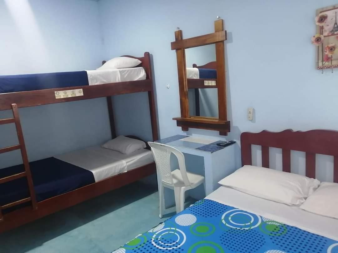 Hostal Aruba Atacames Δωμάτιο φωτογραφία