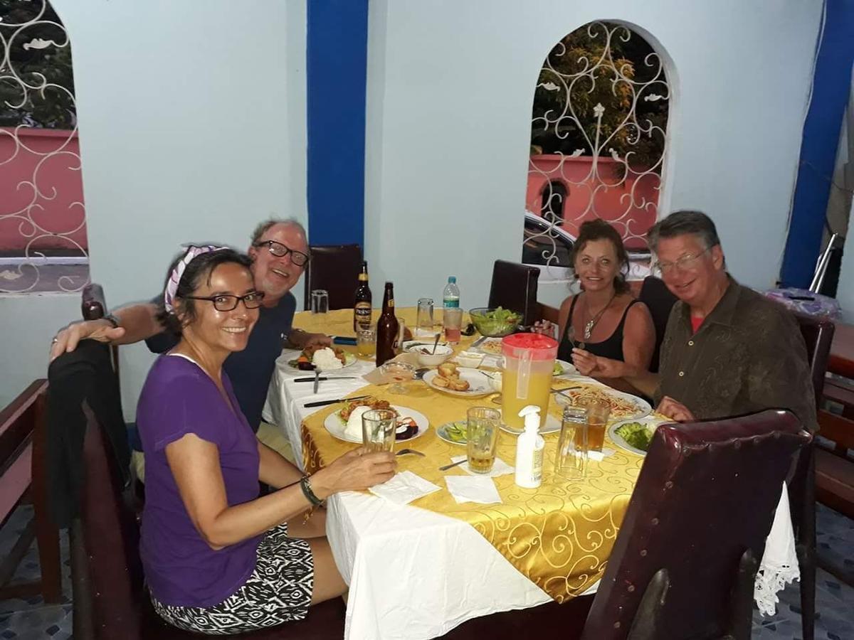 Hostal Aruba Atacames Εξωτερικό φωτογραφία