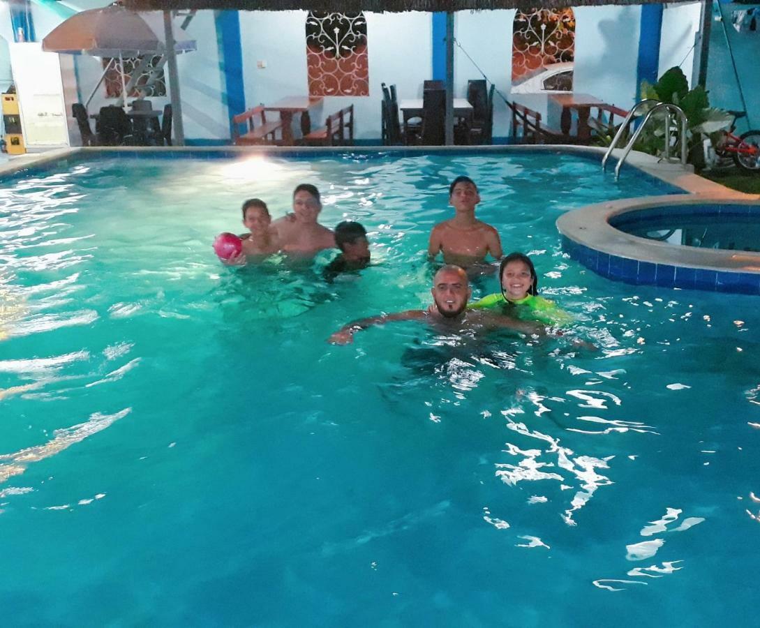 Hostal Aruba Atacames Εξωτερικό φωτογραφία